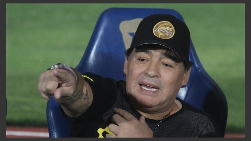 Maradona podría tener 10 hijos, según las versiones.