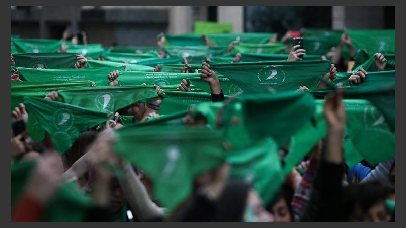 Los pañuelos verdes, símbolo de promoción del aborto legal. 