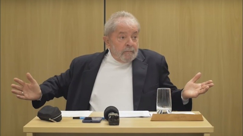 Lula permanece hace casi dos años en la cárcel de Curitiba.