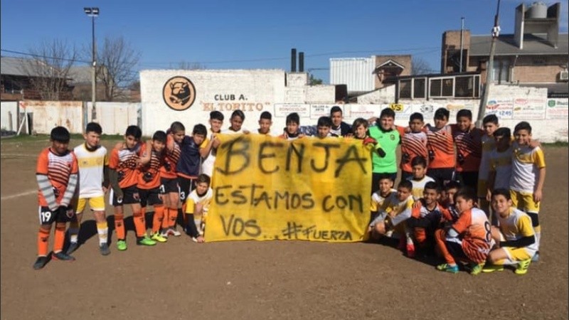 Chicos de todos los equipos esperan la recuperación de Benja.