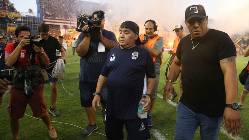 Maradona en el Gigante de Arroyito.