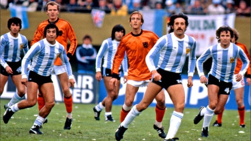 Escena de la final que Argentina ganó 3-1 sobre Holanda en 1978.