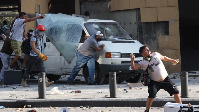 La explosión dejó al menos 158 muertos y una crisis política en el Líbano.