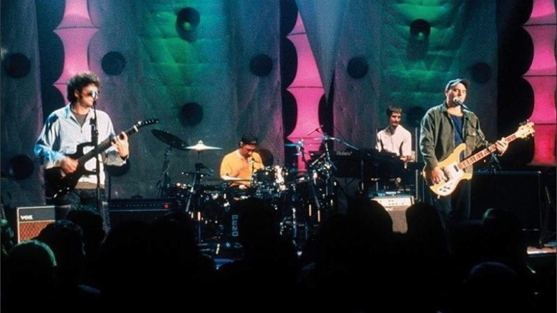 Soda Stereo durante la grabación del disco para la cadena MTV el 25 de septiembre de 1996.
