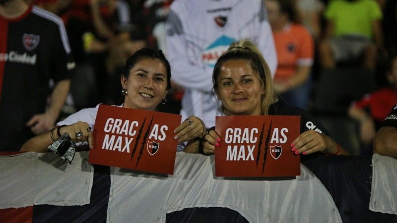 Newell's y una emotiva noche por la despedida de Maxi.