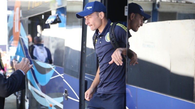 La llegada del equipo auriazul al estadio.