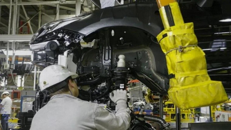 General Motors vuelve a parar la producción en su planta de Alverar