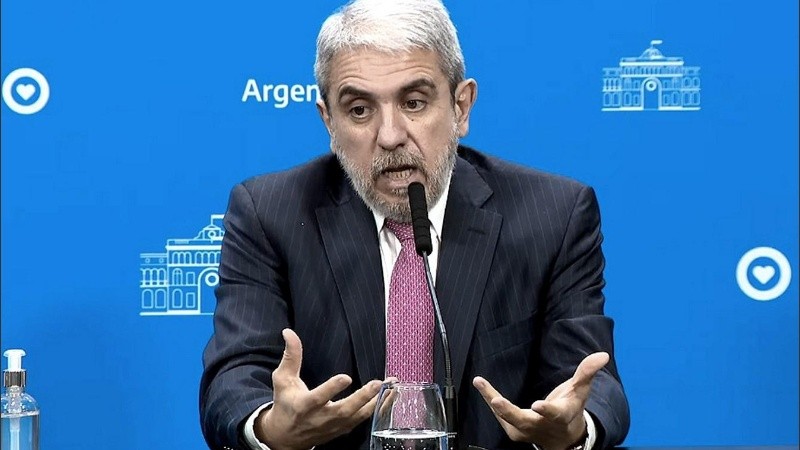 El ministro anunció la modificación en la mañana de este jueves. 