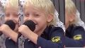 Mirko, el hijo de Marley, cantó "Tu turrito" en un programa en vivo y estallaron las reacciones