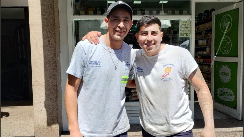 Rodrigo y Facundo, los héroes de este viernes que rescataron al chico que estaba a punto de caer