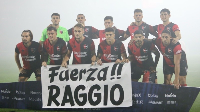 El equipo leproso que salió a la cancha, con un mensaje para Carozo Raggio, que atraviesa un difícil momento de salud