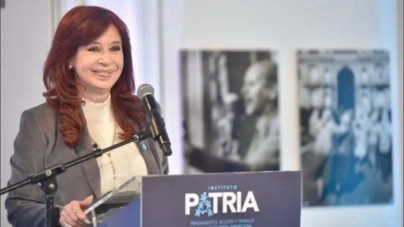 La expresidenta Cristina Kirchner, en el Instituto Patria.