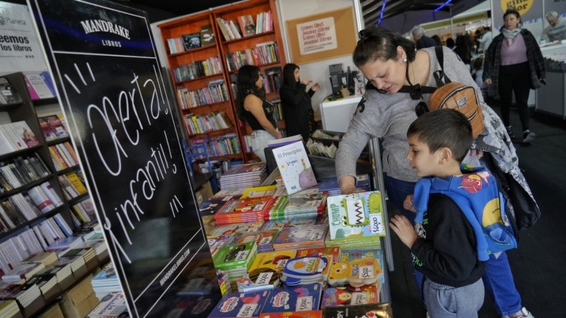 La 40ª edición de la Feria Internacional del Libro de Rosario ya está en marcha