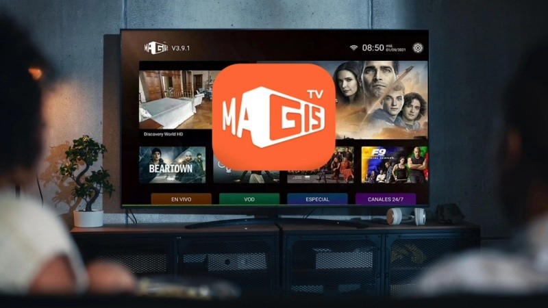 La app concentra una extensa lista de canales y también películas y series.