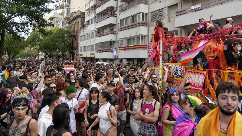 Una nueva Marcha del Orgullo se despliega este sábado en Rosario.