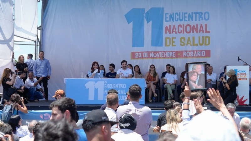 Sol, calor y color en el acto de Cristina de este sábado al mediodía en La Siberia.