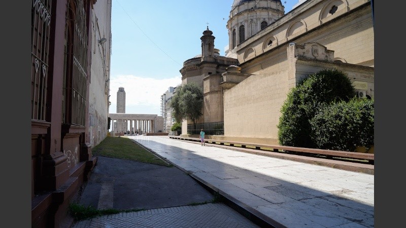 La Municipalidad se hará cargo de los arreglos en el Palacio de los Leones y el Pasaje Juramento.