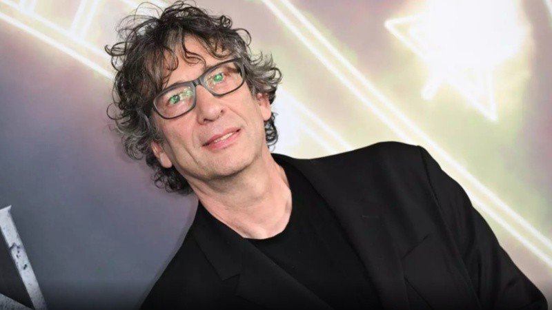 El escritor y guionista Neil Gaiman.