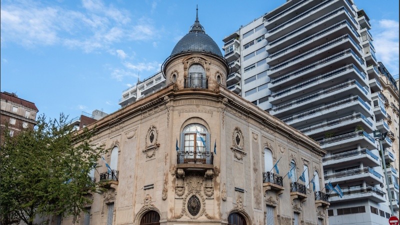 De lunes a viernes se permite asistir al Palacio Vasallo para paliar los efectos de las altas temperaturas.