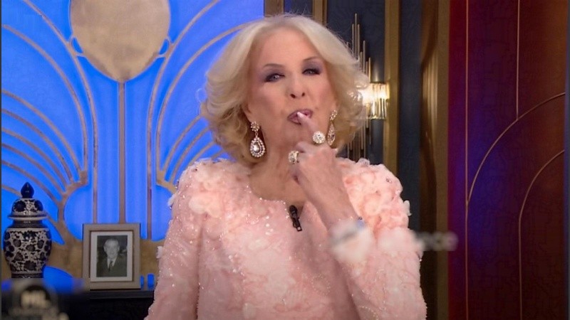 Mirtha Legrand cumple años.