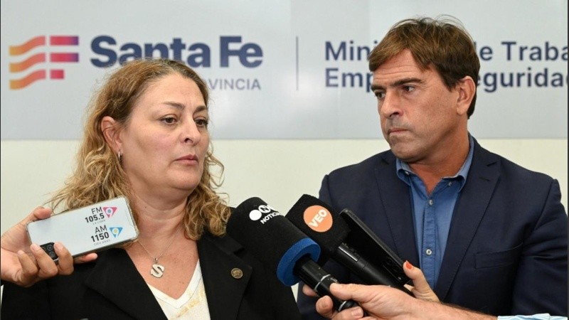 La ministra Ciancio destacó el “gran esfuerzo que estamos haciendo desde el Gobierno de la Provincia para llegar a esta propuesta y seguir trabajando para lograr un acuerdo”.