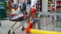 Las ventas en supermercados y mayoristas cayeron hasta 1% mensual en febrero
