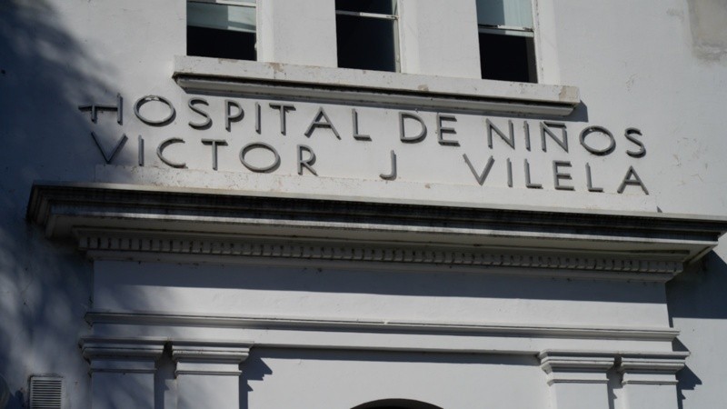 Los médicos del hospital de San Lorenzo decidieron el traslado a Rosario.