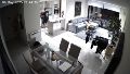 Video: así actuaba el financista detenido y acusado de drogar a un hombre para robarle dólares