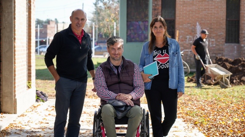 Jorge Elder, Ramón Soques y Maia Hawryluk, de la Intervención Barrial Focalizada (IBF).