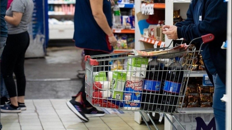 La inflación de abril fue de 2,7%, casi un punto por debajo de la de marzo.