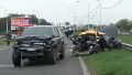 Un fallecido y un herido tras el choque entre un taxi y una camioneta en Circunvalación