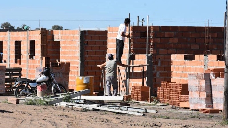 La problemática de la vivienda, un tema que pretenden que se incluya en el nuevo texto constitucional.