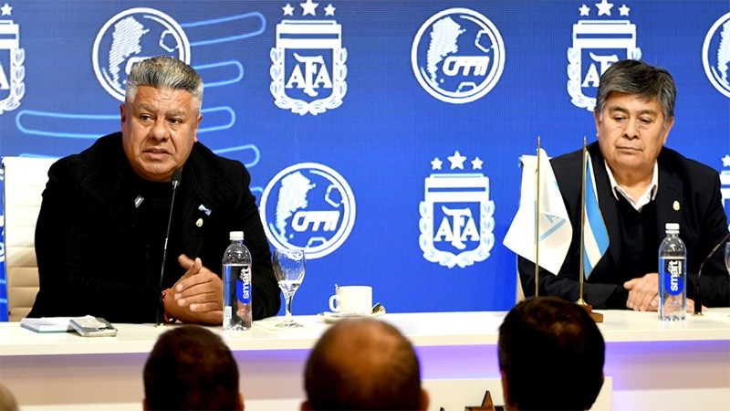 Chiqui Tapia encabezó este lanzamiento en Ezeiza.