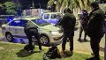Detuvieron a tres cuidacoches que tenían armas blancas cerca de Puerto Norte
