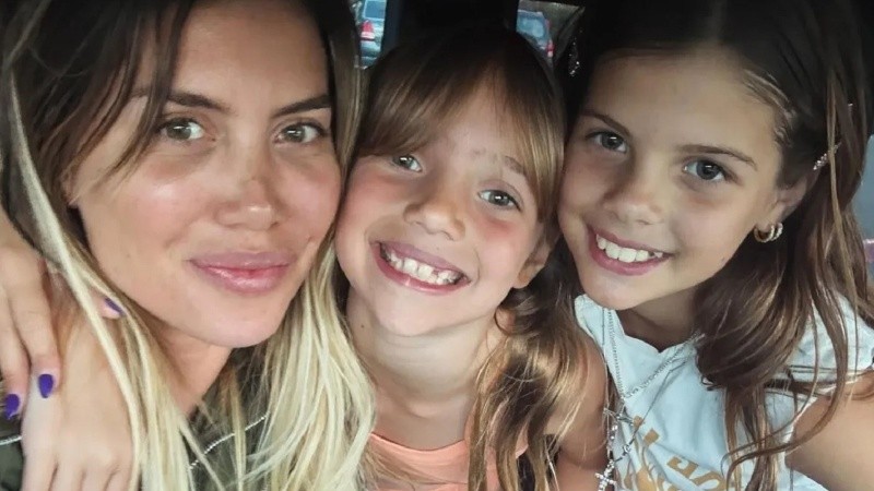 Las hijas de Wanda Nara se fueron con un regalo especial tras celebrar el 25 de mayo en Rosario.
