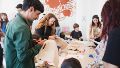 "Zona amig()", un espacio de recreación en el cual los visitantes -sin importar la experiencia artística, la edad o cualquier condición- se animen a interpretar las obras del museo.