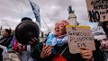 Jubilados argentinos vuelven a protestar frente al Parlamento
