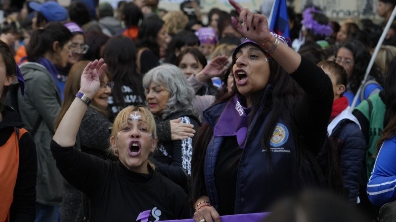 La marcha de Ni una menos en el centro de Rosario.