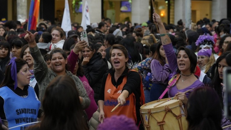 La marcha de Ni una menos en el centro de Rosario.