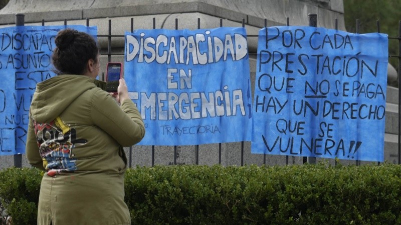 La concentración en Rosario se realizó desde las 11 en la plaza San Martín.
