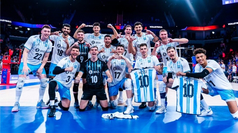 La selección de vóley comienza su participación en la VNL