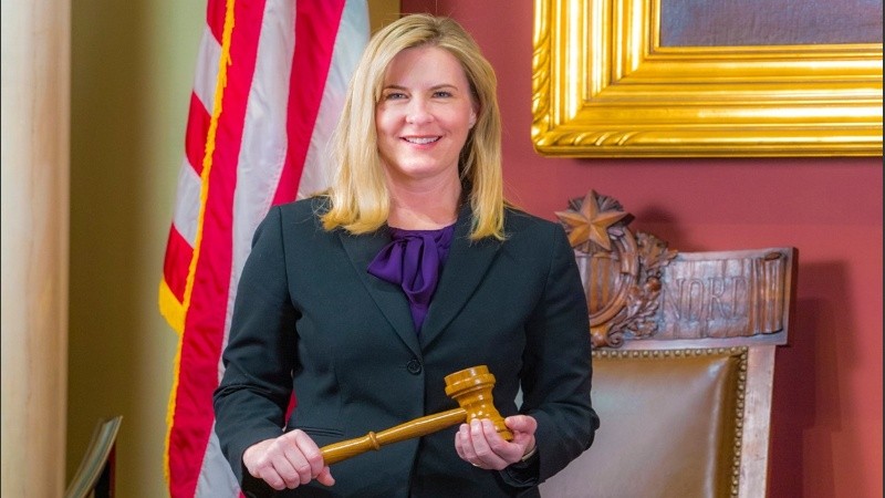 La congresista de Minnesota Melissa Hortman murió en el momento del ataque junto a su marido.