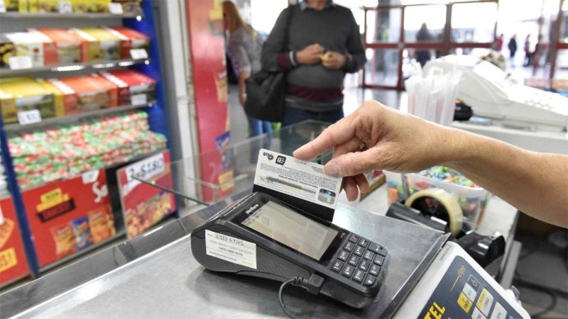 Este indicador es construido mes a mes a partir del relevamiento de comercios de cercanía.