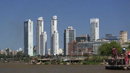 El nuevo régimen para la construcción de torres en Rosario se presentó en el Concejo.