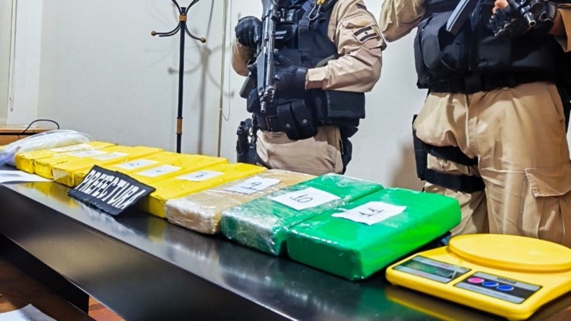 Longhi Rossi, otra vez en problemas por una cantidad considerable de cocaína.