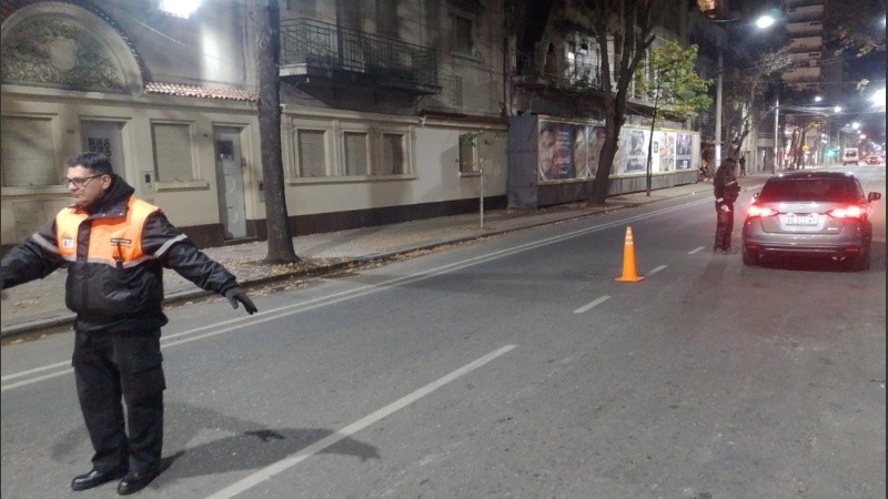 En el caso de los controles vehiculares, entre el pasado jueves por la noche y el domingo se llevaron a cabo 710 fiscalizaciones a conductores en diferentes puntos.