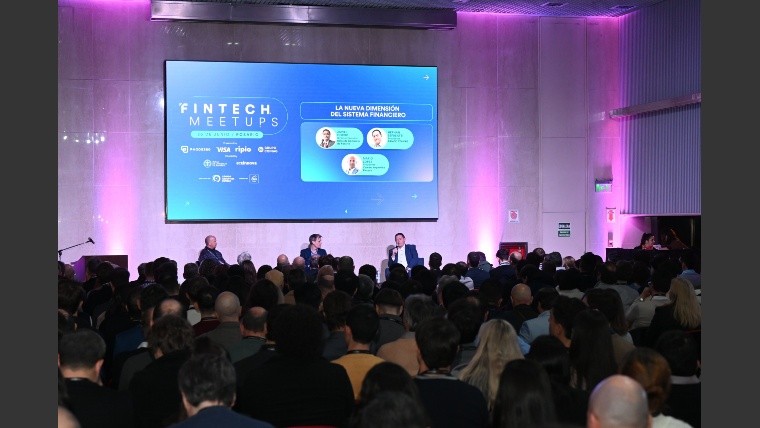 El Meetups Fintech llenó el recinto de la Bolsa de Comercio de Rosario.