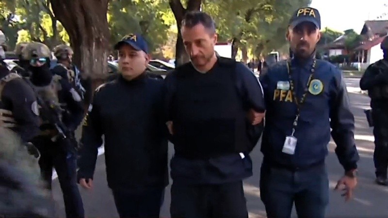 El docente estuvo prófugo desde el momento del ataque a piedrazos.