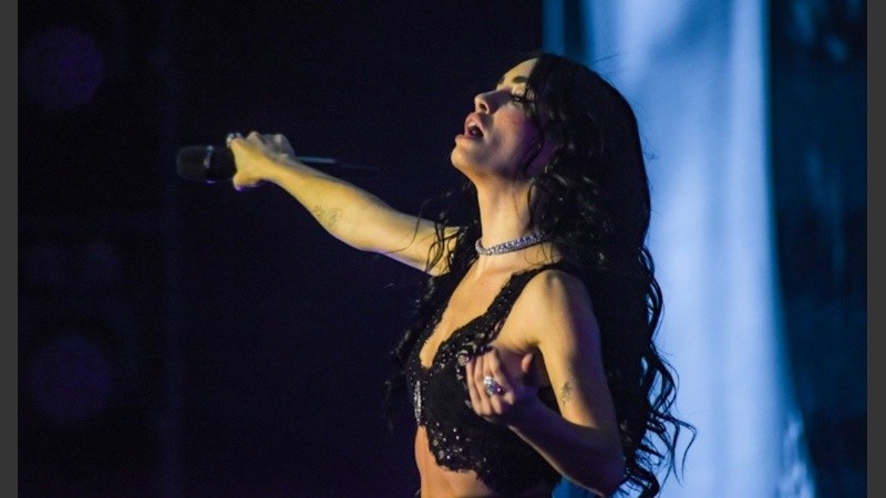 Lali se presentó en el Metropolitano, a sala llena.