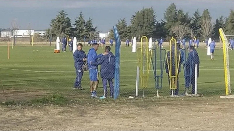 Di María durante la práctica de este lunes a la mañana en el predio de Arroyo Seco.